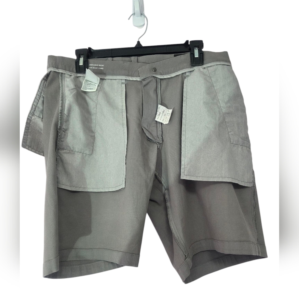 DL 1961 Jake Chino  Shorts with Classic Design Size 32 - Picture 3 of 10